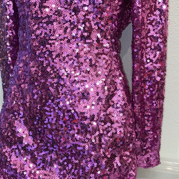 Fashion nova sequence dress - Picture 5 of 7
